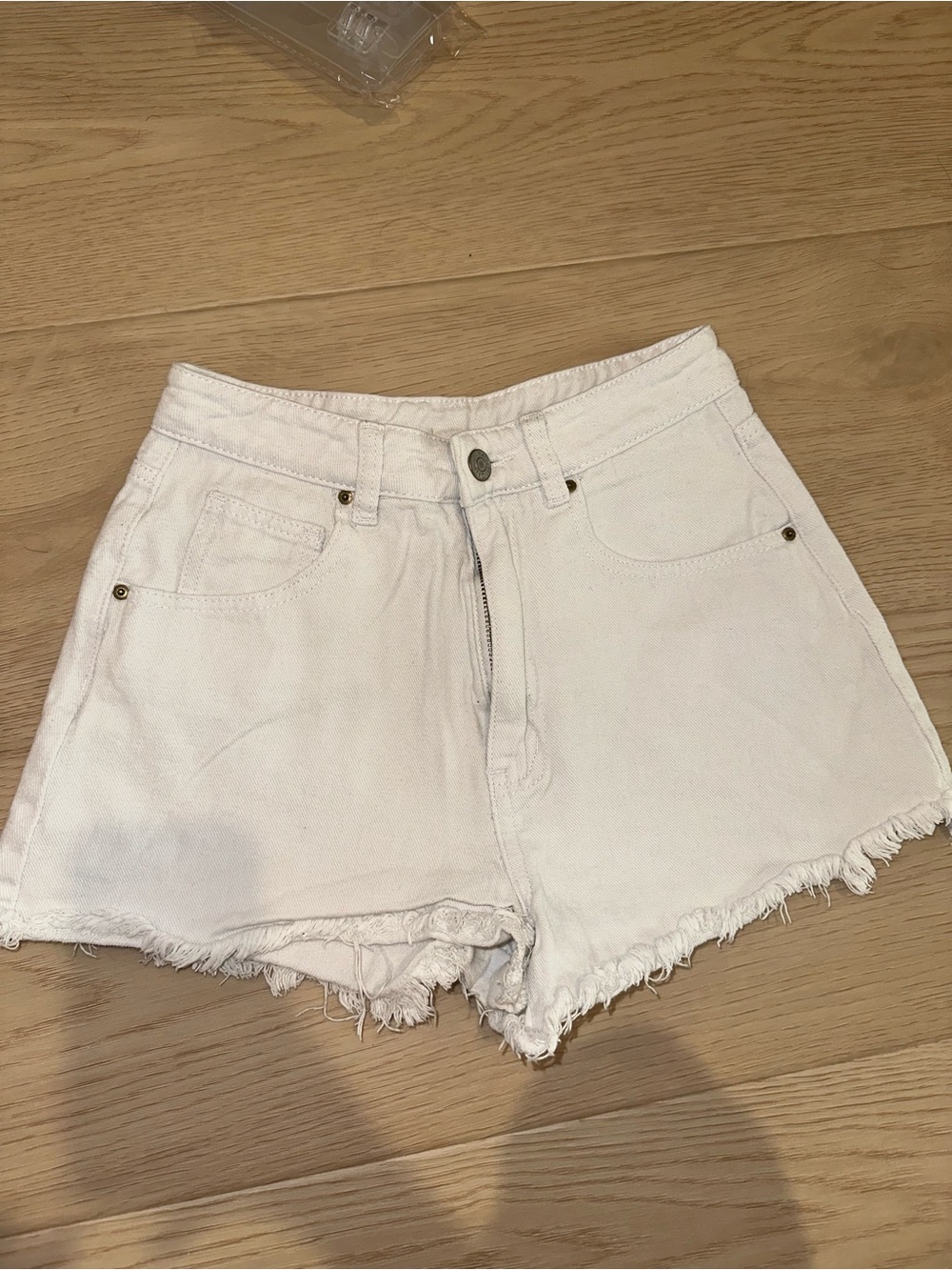 SHEIN White High-Waist Frayed Hem Denim Shorts